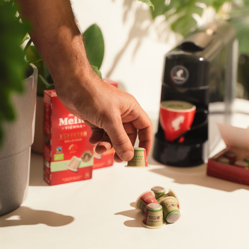 JULIUS MEINL ESPRESSO DECAF NESPRESSO®* COMPATIBLE CAPSULES - 10PCS JULIUS MEINL ESPRESSO DECAF NESPRESSO®* COMPATIBLE CAPSULES - 10PCS